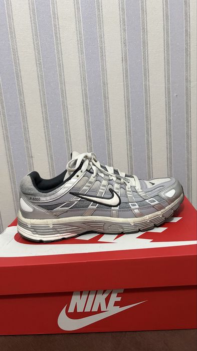 Nike p6000 9 us 42,5 eur
