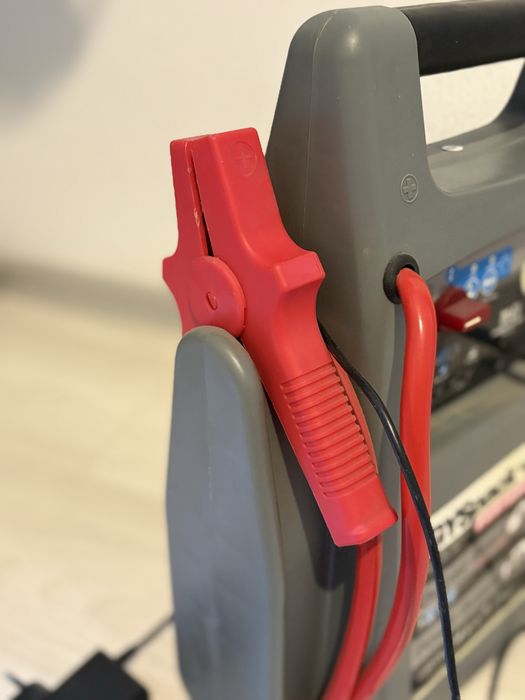 GYS GYSPACK PRO — пусковое устройство 12 В