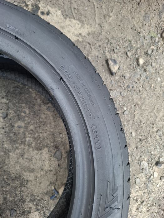 Vand 1 sau 2 anvelope 225 45 17 bune fara defecte