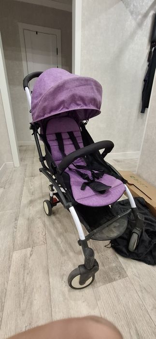 Прлдам детскую летнюю коляску