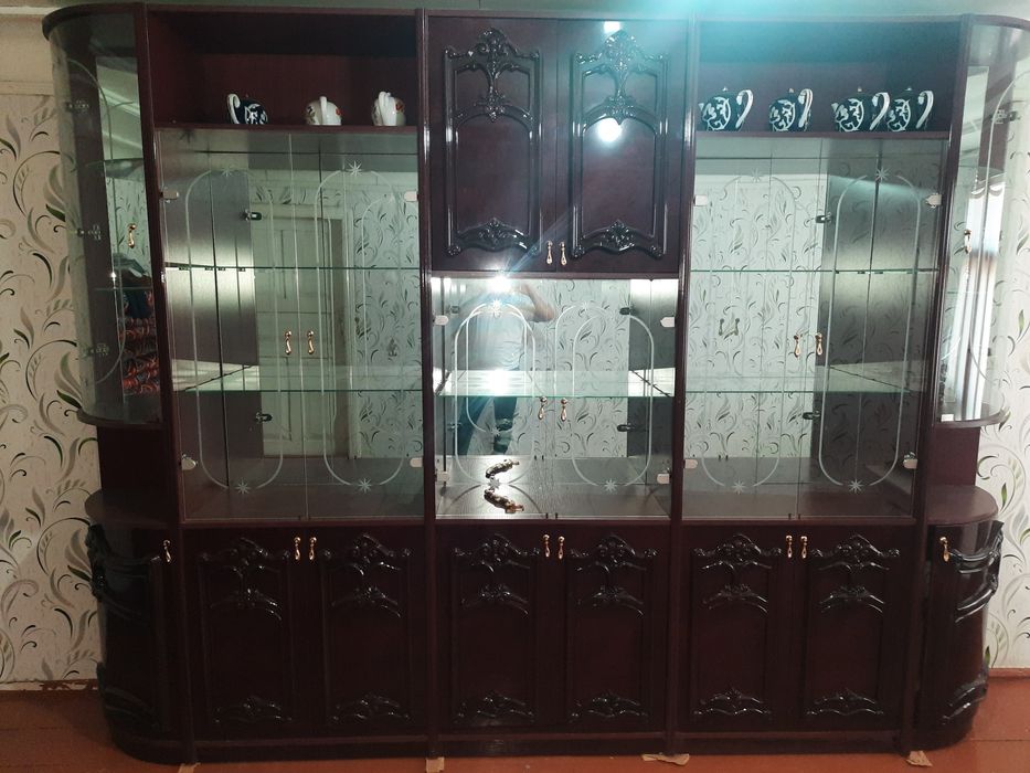 Стенка сотилади.