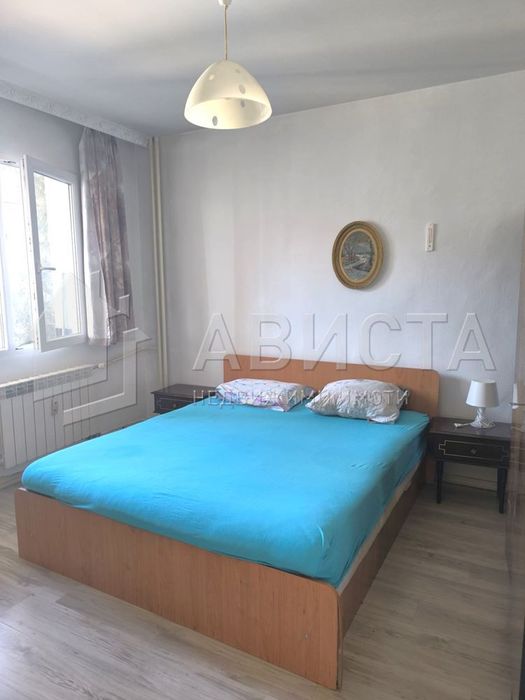 Дава се под наем Двустаен апартамент в София, Център - 67 кв.м за 618.12 € - Снимка #2