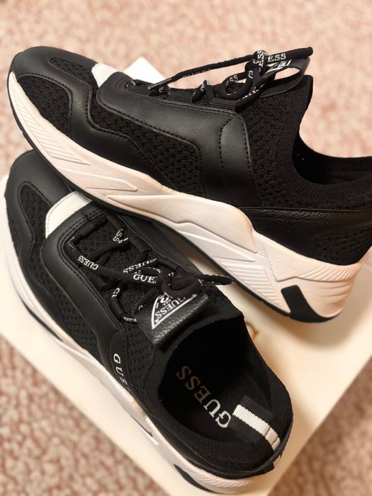 Маратонки 39 номер