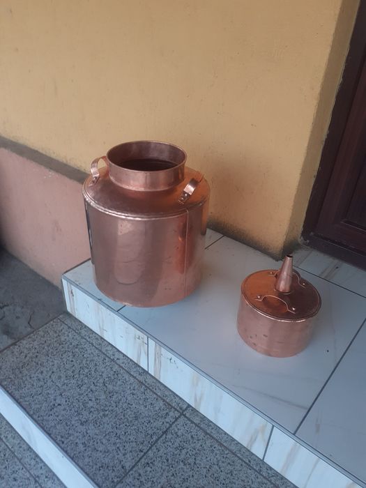 Vând cazan de tuica ma deplasezi în toată țară