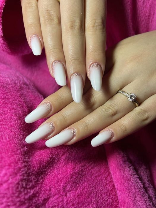 Unghii cu gel……….