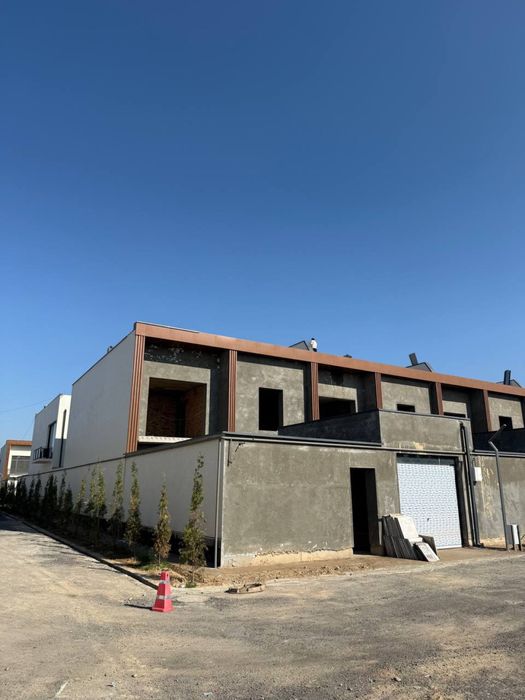 коттедж сотилади Kotedj uy uchaska 1 dona