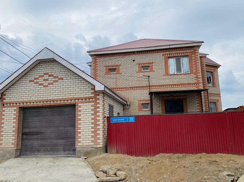 Продам 3 этажный коттедж