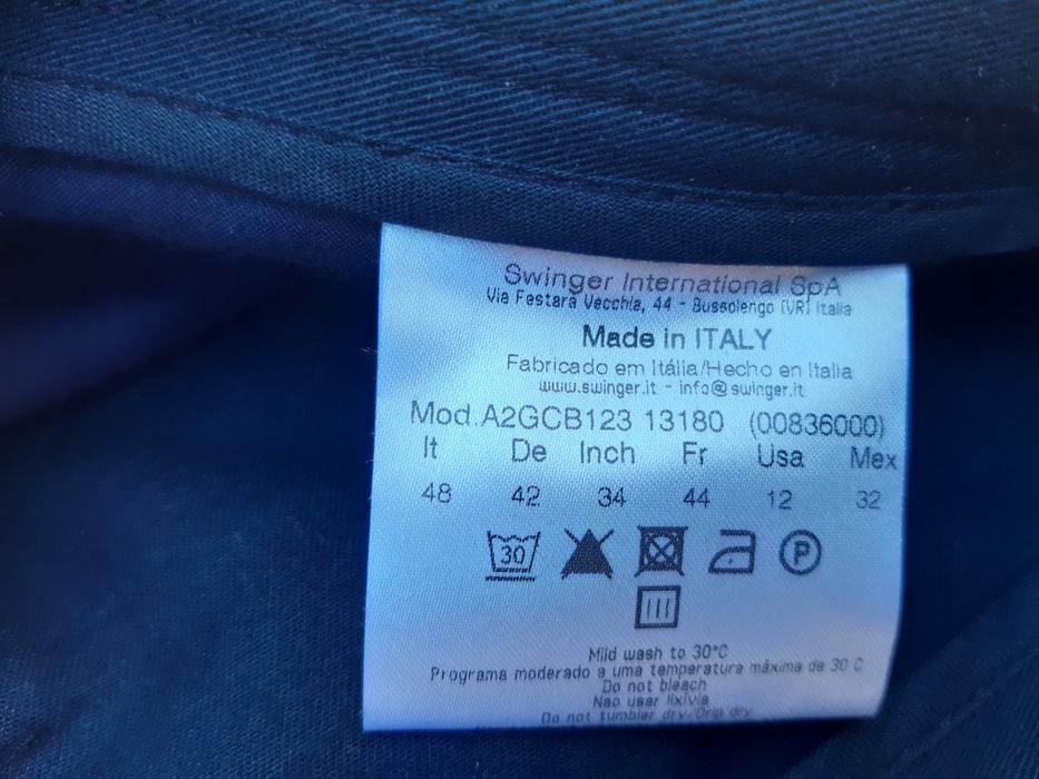 Vând pantaloni din denim Versace-originali!