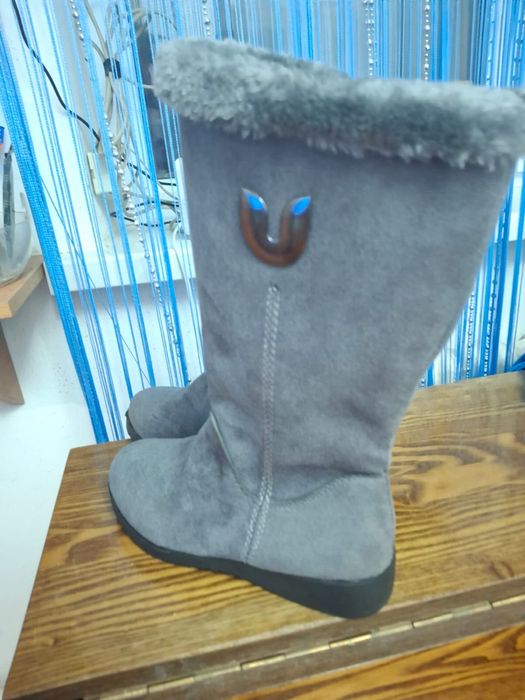 Сапожки по 6500 за одну пару