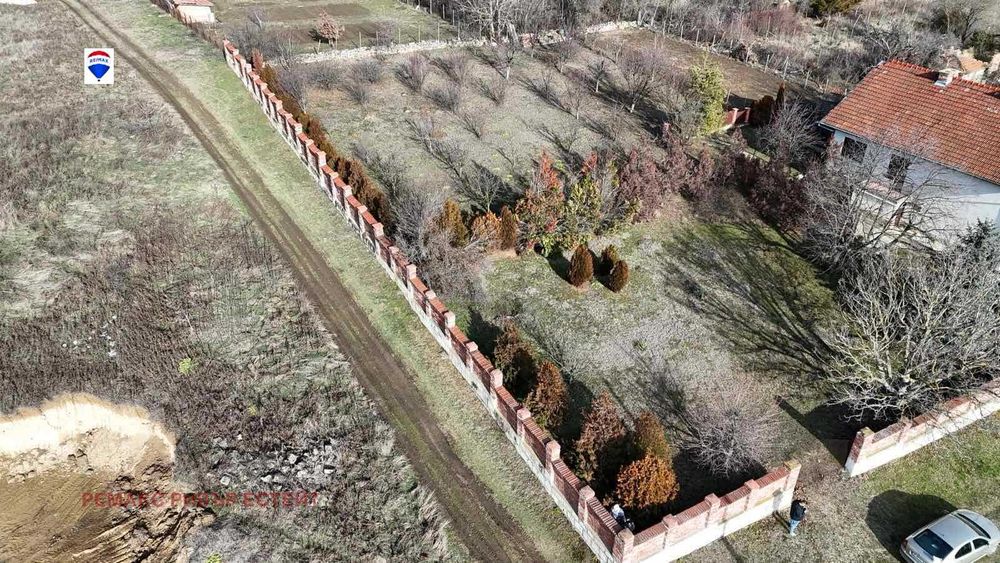 Продава се Парцел в с. Табачка, Област Русе - 1334 кв.м за 20 €/кв.м - Снимка #3