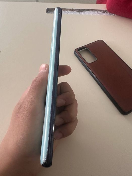 Samsung s20fe САМСУНГ с20фе