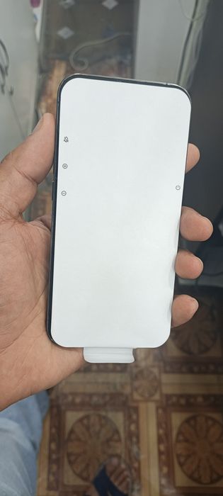 Iphone 13pro karopka dok