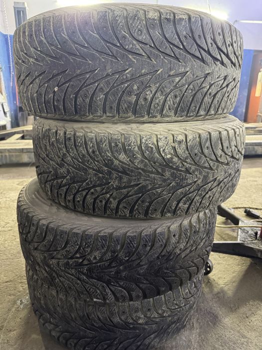 Yokohama 225/55 r17