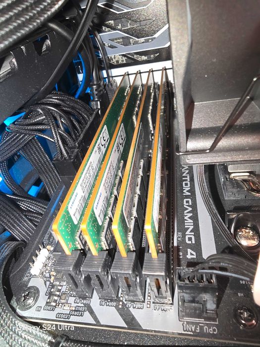 Компактна гейм машина с AMD Ryzen 3 3100 / 32 GB DDR4 / Palit GTX 1070 8 GB