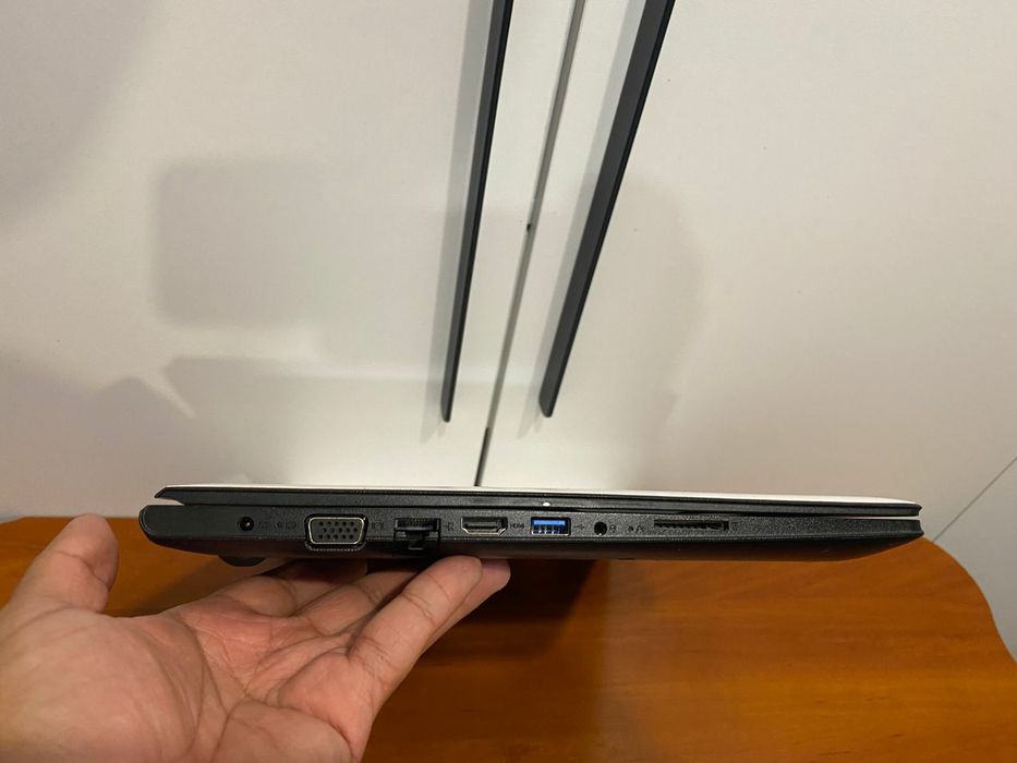 Lenovo i5 Skylake/Nvidia GeForce 920MX