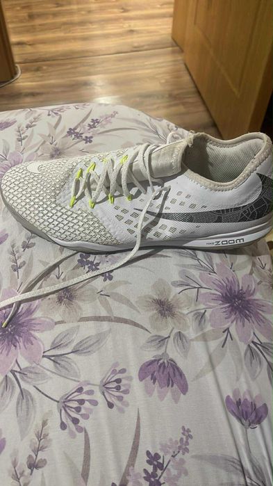 Продавам обувки за ритане