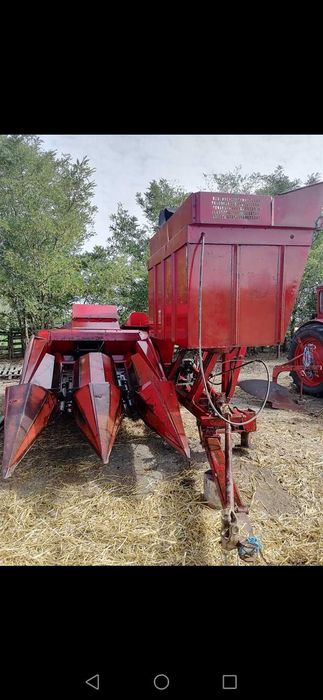 CULEGATOARE porumb stiulete  ZMAJ 222