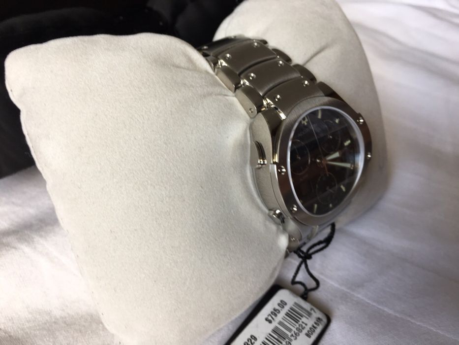 Ceas bărbătesc Accutron (Bulova produs in Elveția), quartz, NOU!!!