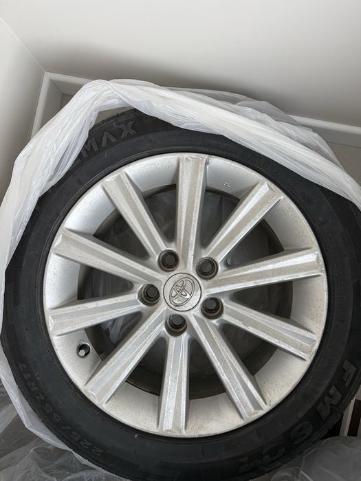 Оригинальные диски от камри 50 R17