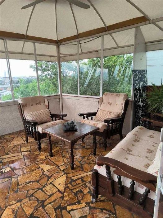 Дава се под наем Тристаен апартамент в Пловдив, Гагарин - 84 кв.м за 336.6 € - Снимка #2