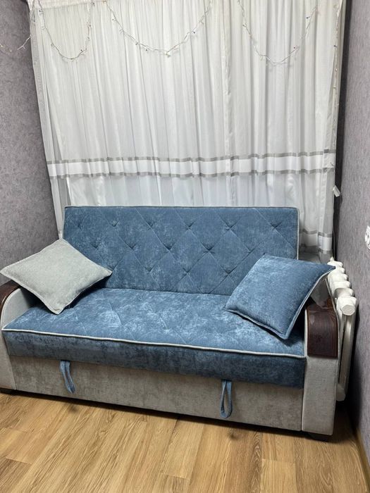 Диван-кровать, хорошее состояние