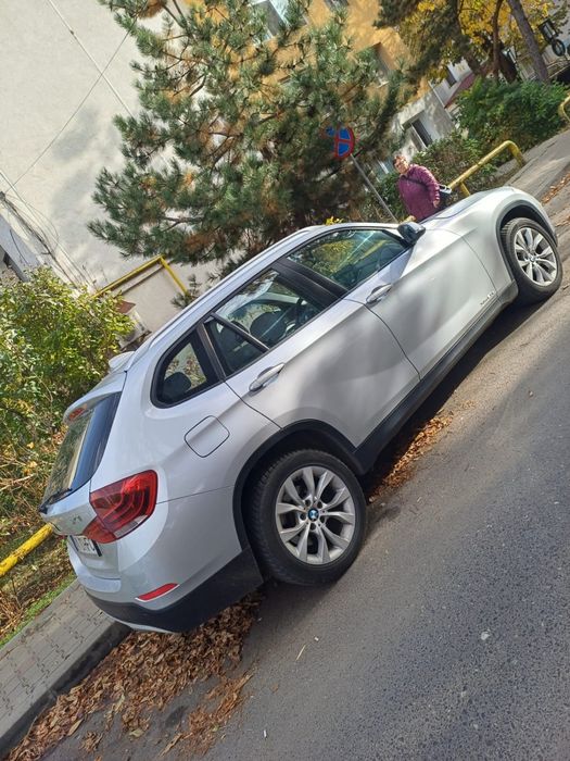 Vand BMW x1 2.0 xdrive 184 CP automat