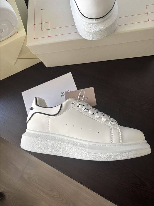 Adidasi Alexander McQueen White-Black