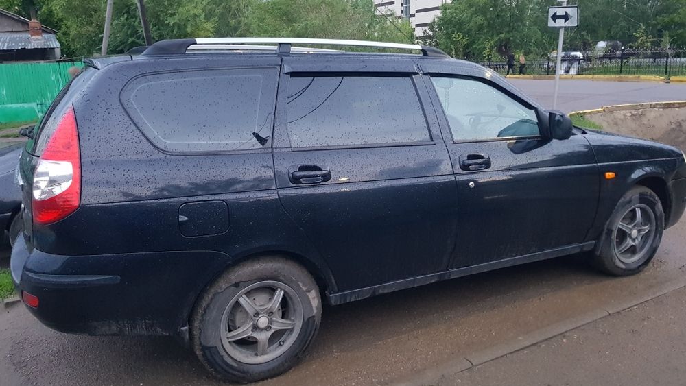 Продам приора универсал