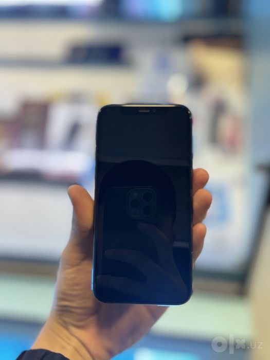 IPhone 11 pro yoks 71