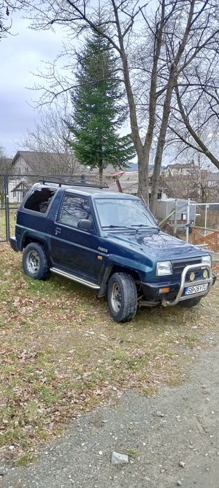 Vând Daihatsu Feroza