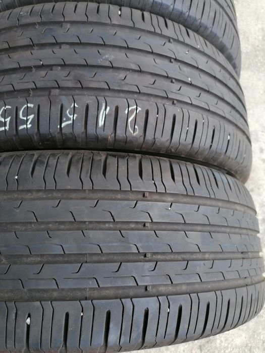 Vând 4 anvelope vară continental 215.55.17