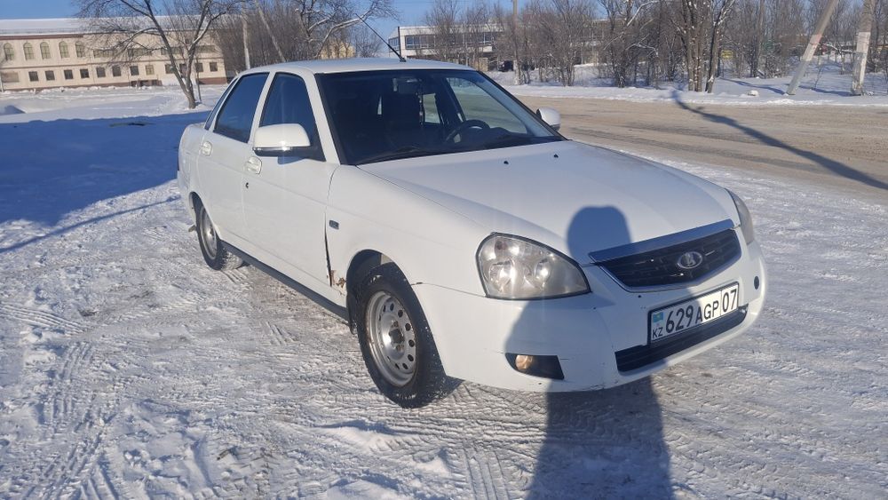 Продам ПРИОРА 2013