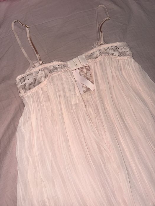 Lenjerie Victoria’s Secret