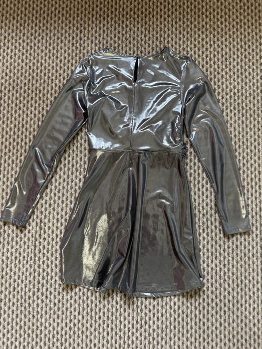 Продам платье праздничное Zara