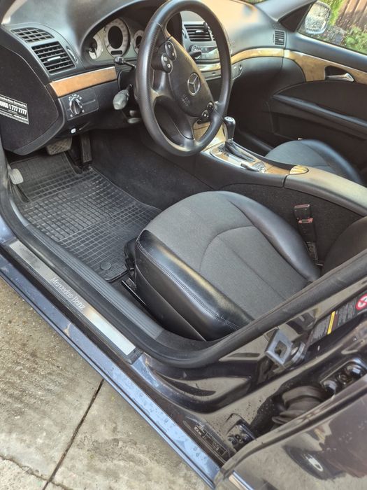 Vand Mercedes E class Avangarde automat