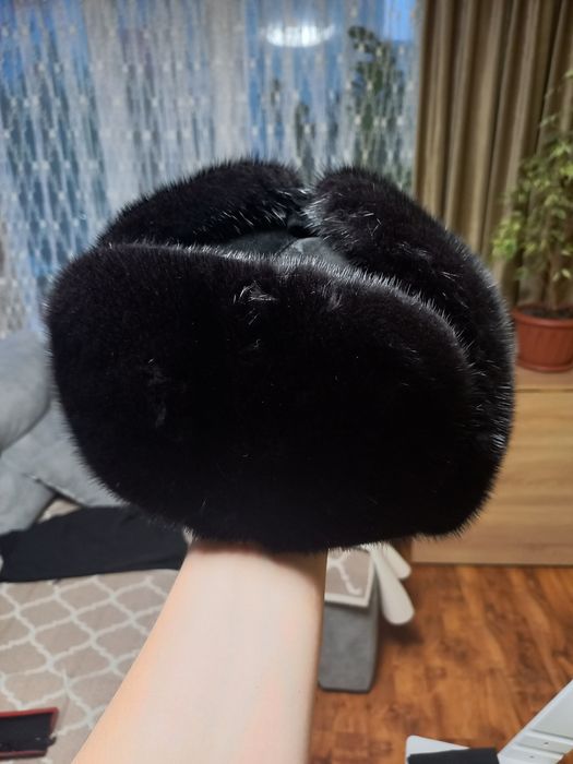 Продам норковую шапку