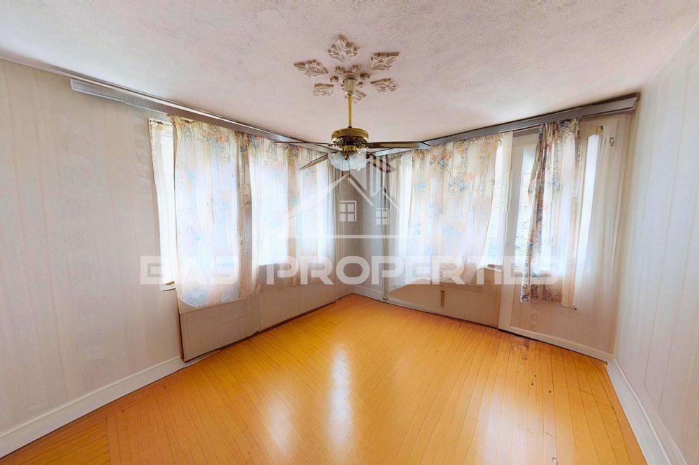 Къща в София-с.Мрамор площ 265