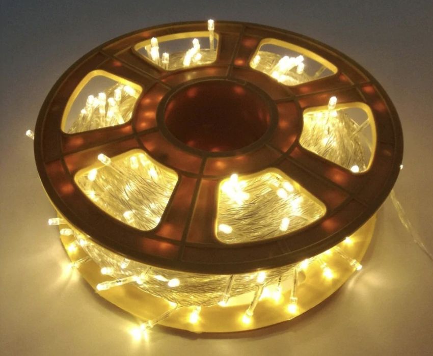 Instalație luminoasă LED, tip liniar 120 m, lumina calda