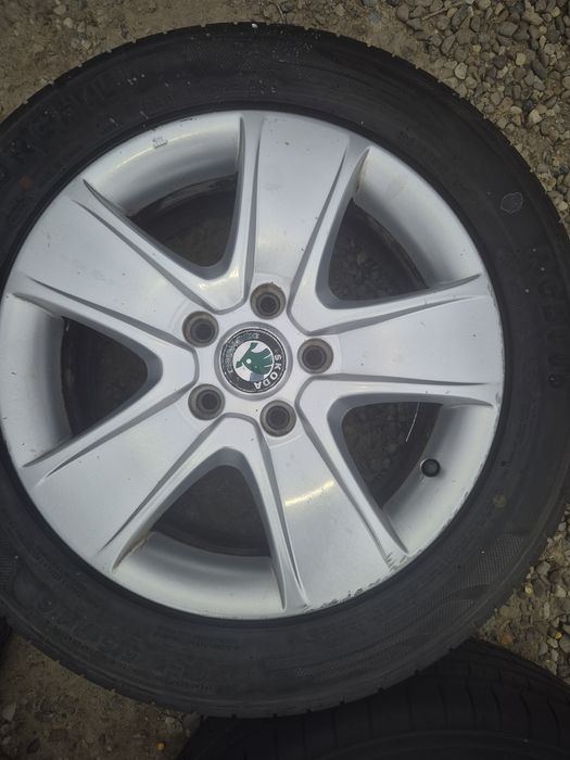 Roti 25/55R16 SKODA OCTAVIA 2012