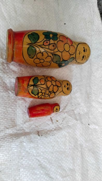 Руски кукли матрьошки