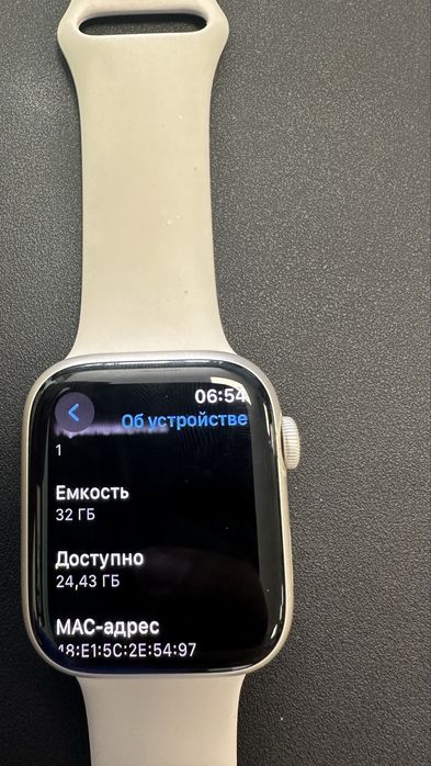 Apple Watch Series 8 / 45mm. Оригинал