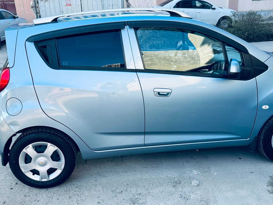 Продам spark 3 позиция 2015 года