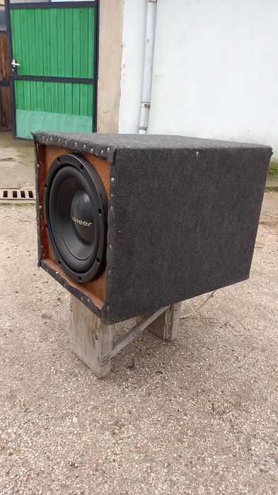 Бас каса (суб буфер)