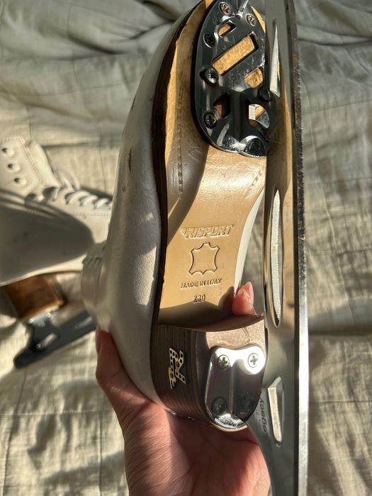 Коньки risport RF3 с лезвиями legacy 8