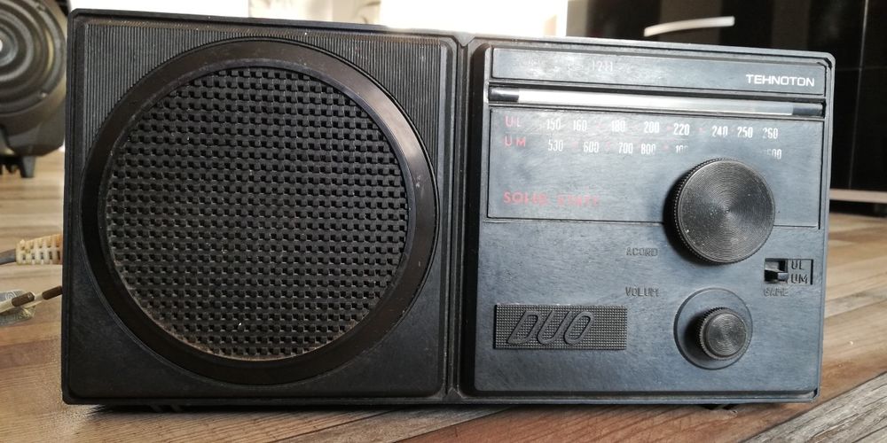 Radio Tehnoton  RS 1211