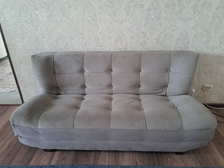 Продам раскладной диван б/у