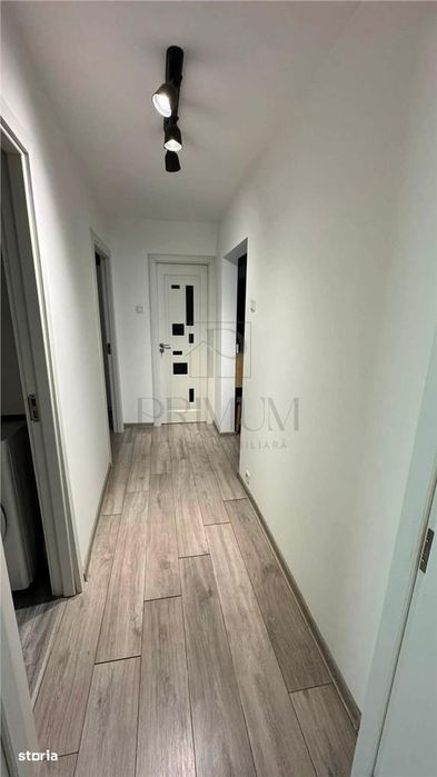 Sagului - Renovat - 3 Camere - Etaj 3 - Garaj Sub Bloc+Boxa - Centrala