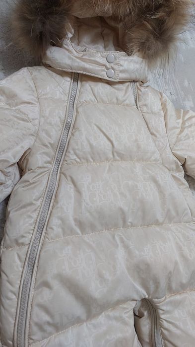 Продам б/у комбинезон зимний.