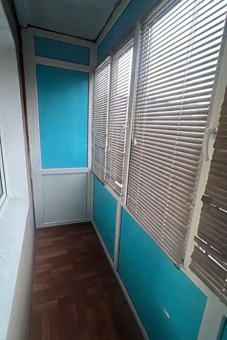 Продается 2 комн на 32 квартале.