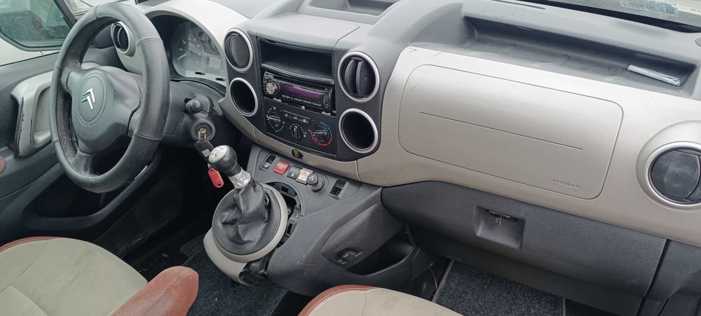 Citroen Berlingo 1.6 HDi 2008-2015г. на части